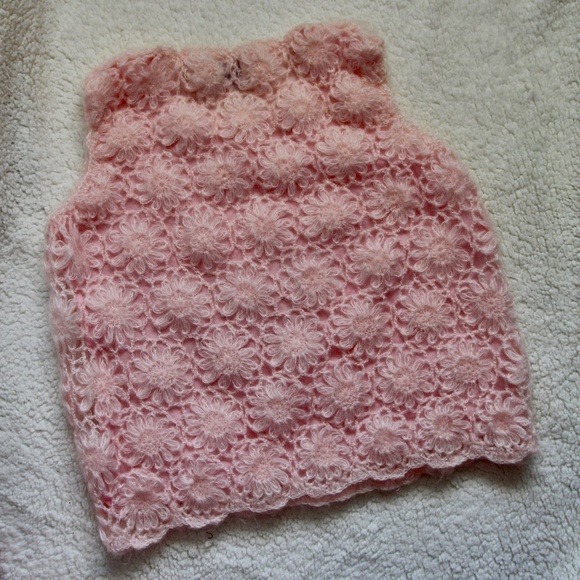 Vintage Women's Sleeveless Top - Picture 2 of 6